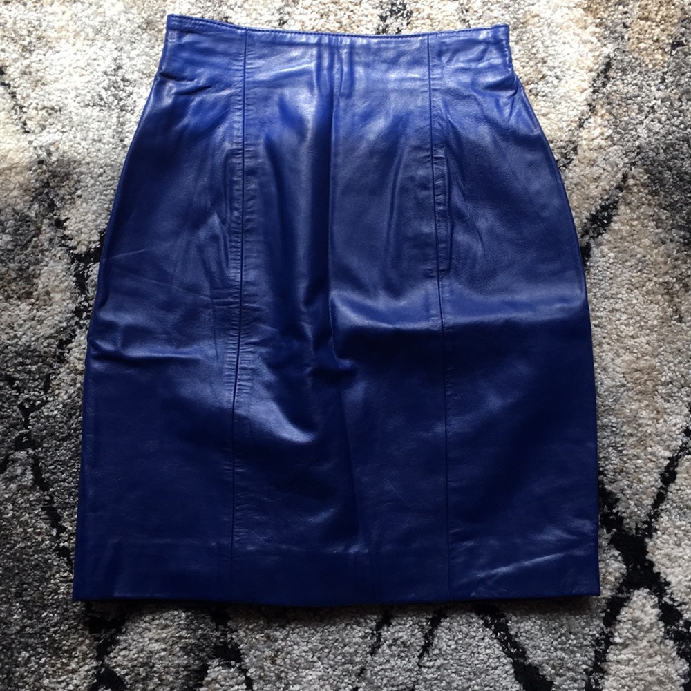 Leather mini skirt
